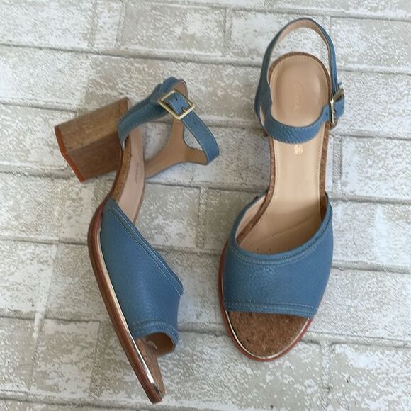 Clarks blue leather heels - Picture 5 of 9